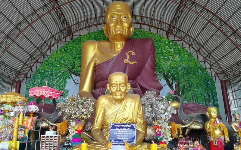 เปิดตำนานสร้างหลวงปู่ทวดองค์ใหญ่  ด้วยแรงศรัทธาหลังบนให้ขายที่ได้กว่า 50 ล้าน