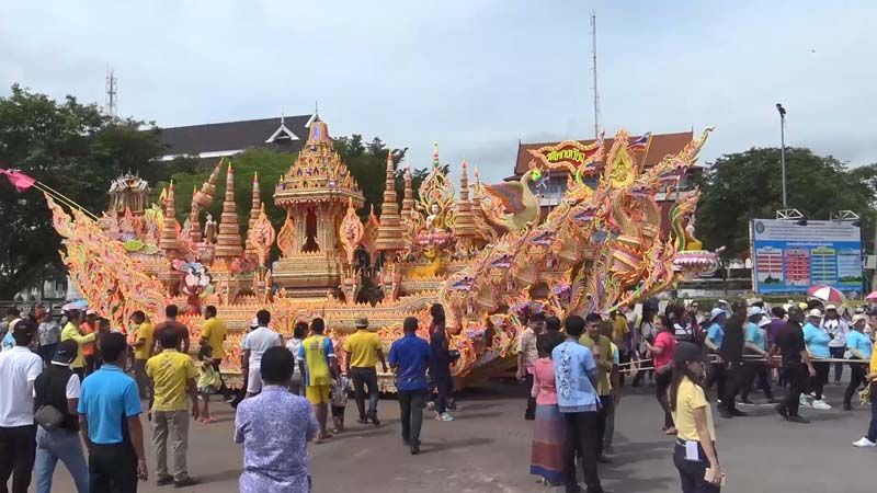 'ประเพณีลากพระ'จังหวัดสงขลาจัดยิ่งใหญ่ ประกวด'เรือพระ'ชิงถ้วยพระราชทานฯ