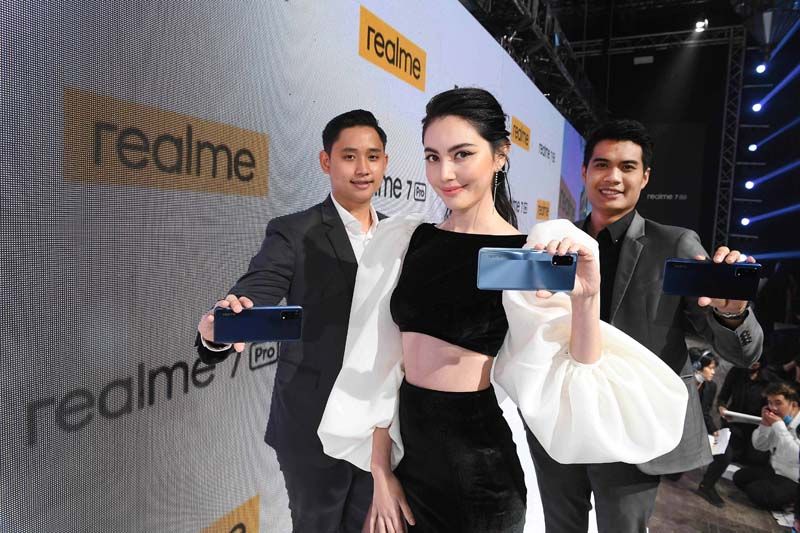 realme เจาะกลุ่มคนรุ่นใหม่
