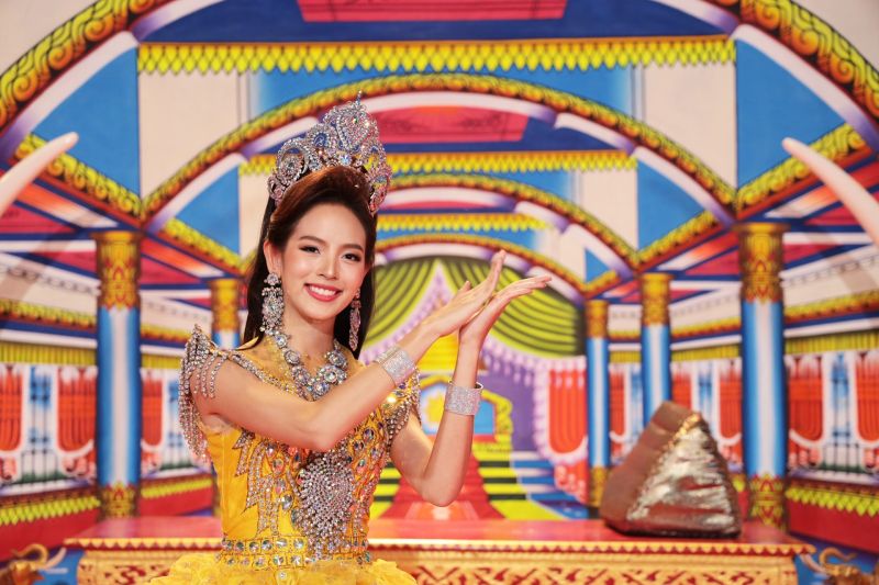 'ณิชา'ตั้งวงรำลิเก ร้าวทั้งแขน ทรงเครื่องลิเกชุดใหญ่ สุดอลัง