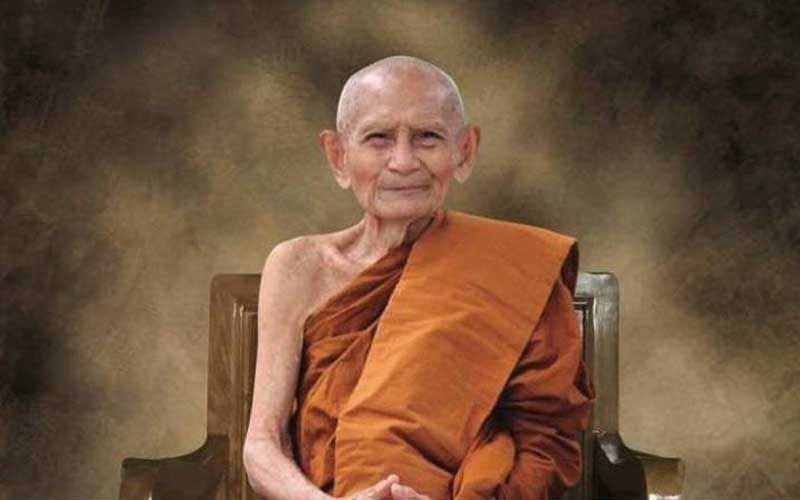 ญาติโยมร่ำไห้! สิ้น 'หลวงพ่อใหญ่' วัดสุทธจินดาวรวิหารจัดพิธีสรงน้ำศพพรุ่งนี้