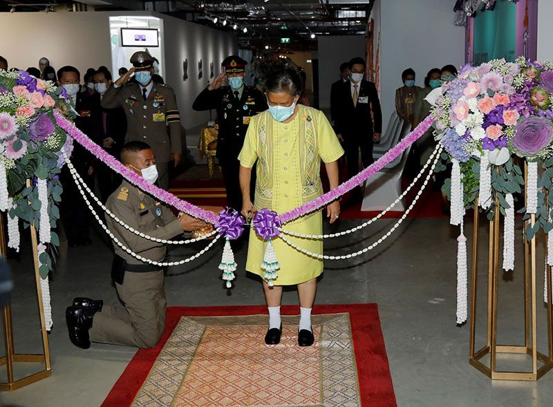 สมเด็จพระกนิษฐาธิราชเจ้า กรมสมเด็จพระเทพรัตนราชสุดาฯ  เสด็จฯ ทรงเปิดงาน‘บางกอก อาร์ต เบียนนาเล่ 2020’