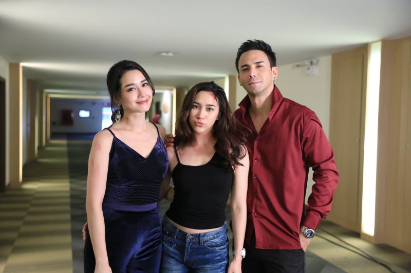 กรรมตามทัน!'โม อมีนา'หึงโหดใส่ไม่ยั้ง เจอ'พลอย รัญดภา'ตีท้ายครัวแอบแซ่บ 'แอนด์ดรูว์'