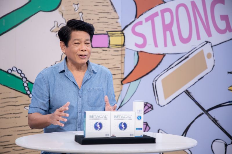 'อาปุ๊-มนตรี'บุกรายการแชร์ข่าวฯเผยความเปลี่ยนแปลงครั้งใหม่ในชีวิต