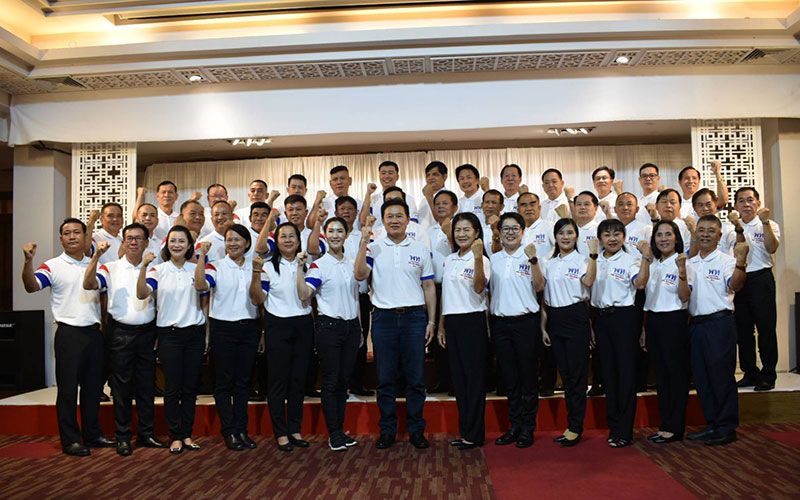 'เพื่อไทย'เปิดตัวผู้ท้าชิง'นายก อบจ.-ส.อบจ.'เชียงใหม่  'ส.ว.ก๊อง'ลั่นสู้เต็ม 100