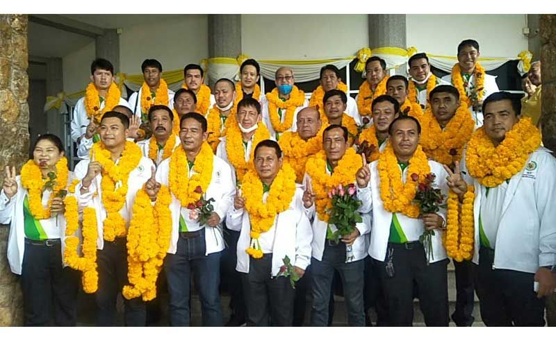 ‘โกหงวน’อดีตนายกอบจ.กระบี่ 6 สมัย นำสมาชิกลงสมัครครบทุกเขต