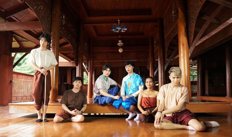 'ป๊อปปี้ – ซัน - ฟอร์ม'ศิลปินไมค์ทองคำพลิกบทบาทใหม่ แสดงละครแนวย้อนยุคครั้งแรก