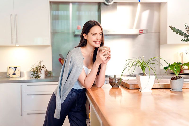 ‘ญาญ่า’ ร่วมแคมเปญใหม่ระดับโกลบอลของยูนิโคล่  ตั้งคำถามถึงอนาคตว่าเสื้อผ้าของวันพรุ่งนี้จะเป็นเช่นไร