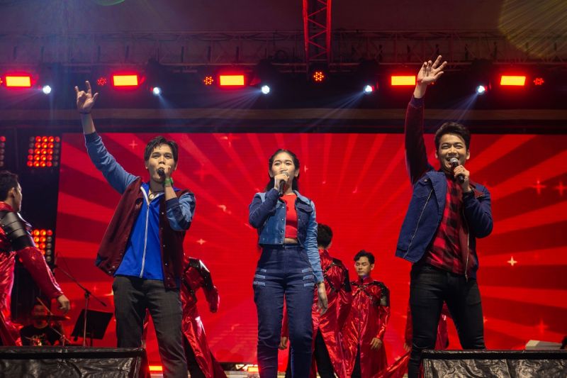 สมหวังเงินสั่งได้พรีเซนต์25ปีแกรมมี่โกลด์เส้นทางมิตรภาพโรดทัวร์