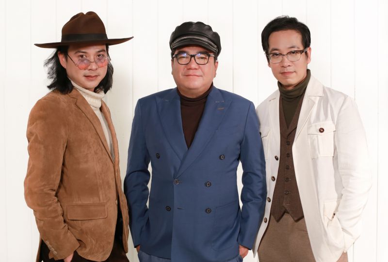 3 หนุ่ม 'ละมุนแบนด์'ผุดซิงเกิลใหม่ล่าสุด'พี่มีแต่ให้'จับมือ เทพลีลาร่วมฮาในMV