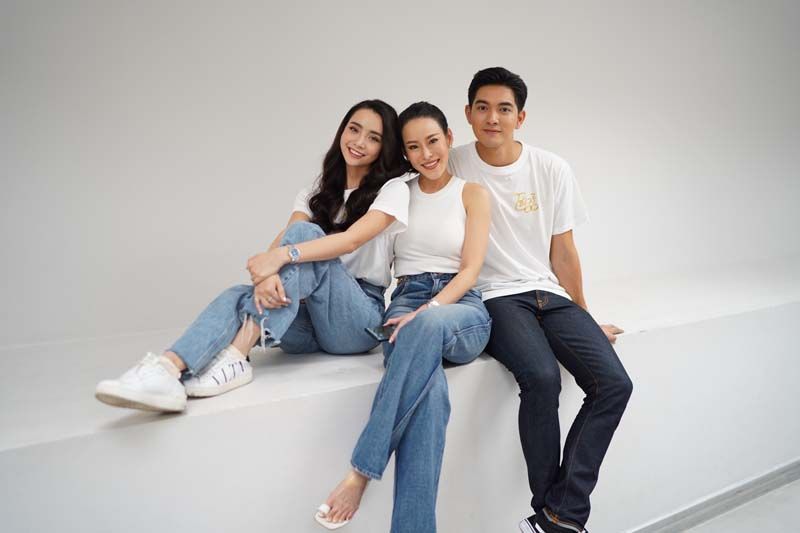 ‘เข้ม-มุกดา’ พาแฟนฟิน งาน#MEETINGคิดถึงโซ่เวรี