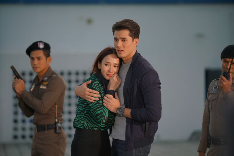 'อั้ม-พัชราภา'โชว์ลีลาคิวบู๊ สู้'บิ๊ก'สุดใจรอ'มิกค์'ขี่ม้าขาวมาช่วย