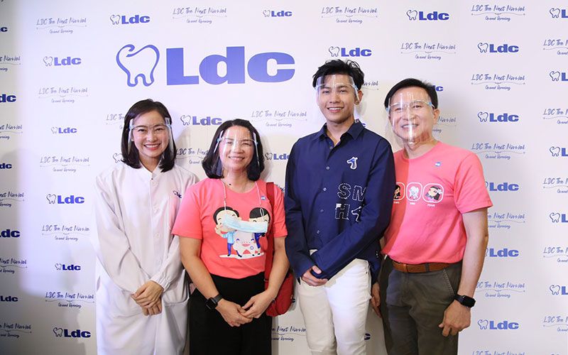 LDC ชวน ‘สิงโต ปราชญา’ ร่วมเปิดสาขาต้นแบบ ทำฟันมาตรฐานใหม่ ‘LDC The Next Normal’