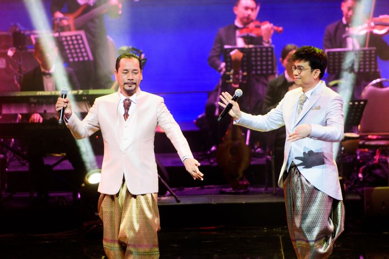 คอนเสิร์ตคุณพระช่วยสำแดงสด 'เพลงดังหนังละคร'