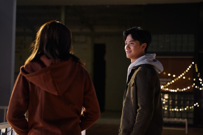 'ลุลา - เต ตะวัน' มอบของขวัญพิเศษ 'เสื้อกันหนาว'เพลงเพราะความหมายดี ส่งท้ายปีให้แฟนๆ