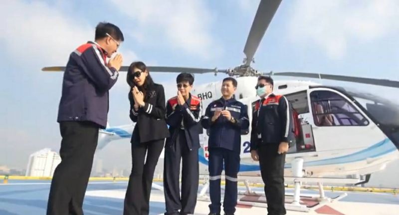 'เปิ้ล หัทยา' ขึ้นเฮลิคอปเตอร์ ครั้งแรก !!!  ติดตามได้ใน You Tube หัทยา วง EP9 ศุกร์นี้ เวลา 2ทุ่ม