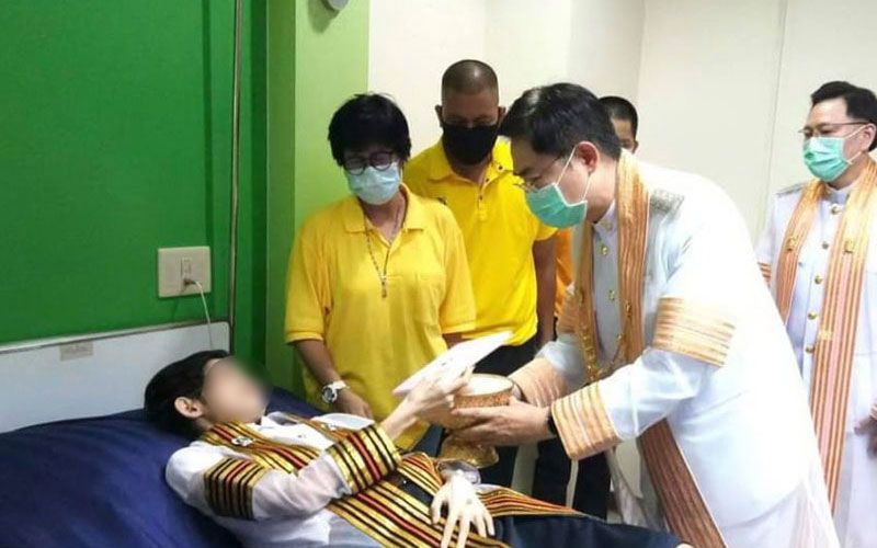 อาลัย'น้องพลอย'บัณฑิตสาวจุฬาฯ ผู้ได้รับพระราชทานปริญญาสิ้นลมแล้ว
