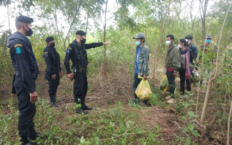 ทหารพรานรวบได้อีก 5เขมรมุดรั้วชายแดนลอบเข้าไทย