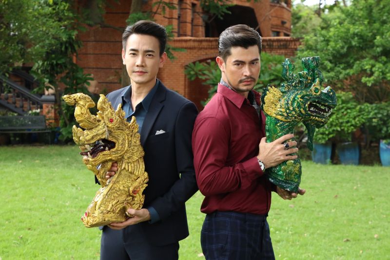 'ฟลุค-อ้น' ผนึกกำลัง ปราบพยศ'เต๋า-ปู'แม่มด ม้ามืด ว๊าบชิงเศียรนาคหน้าตาเฉย!!