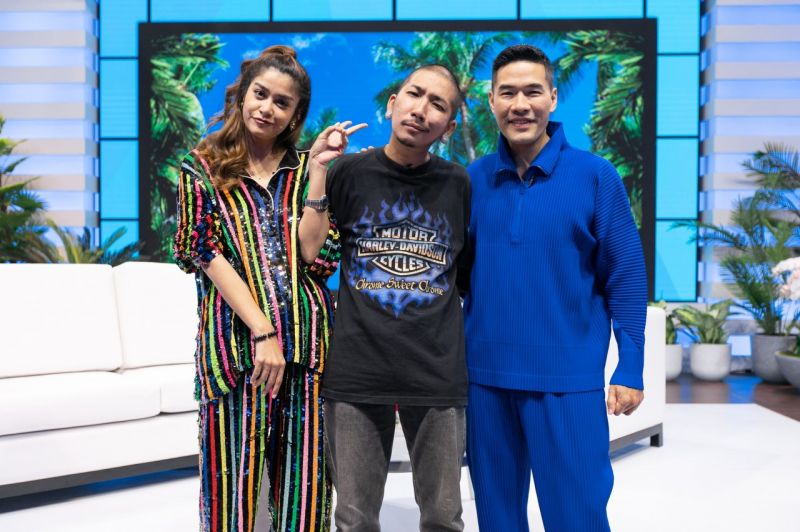 'แจ๊ส-แจง'คู่รักสุดฮา..ฟาดฝีปากกลาง 'วู้ดดี้ โชว์' เมียฟุ้ง..ดังกว่าผัวแล้วจ้า!!