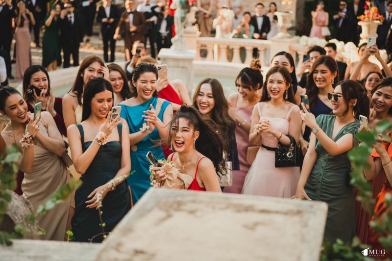 มิโน่ ว่ายังไงเมื่อหวายได้ดอกไม้งานแต่ง 'แก้ว-โทนี่'