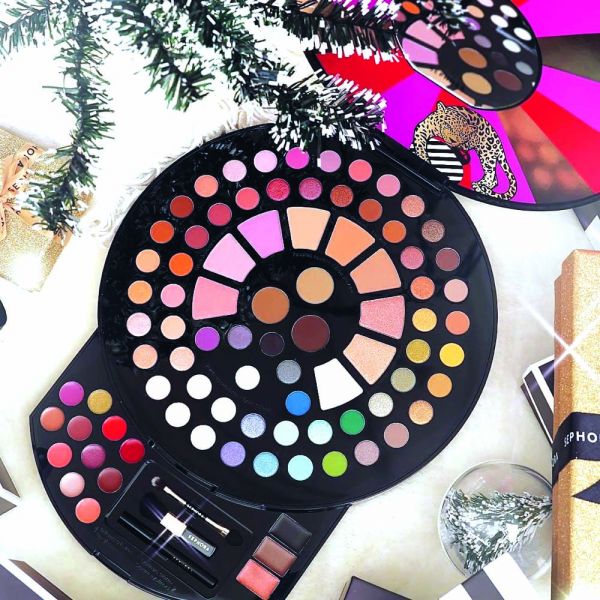 บิวตี้ กิฟท์ เซ็ต ไอเท็มต้องมี  สำหรับช่วงเทศกาลส่งความสุข