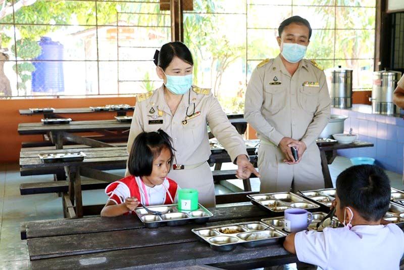 สพป.พิษณุโลก เขต 2 ตรวจเยี่ยม รร. 5 ดี