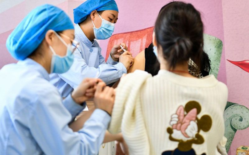 จีนฉีดวัคซีนโควิด-19 ให้ประชาชนแล้วกว่า 15 ล้านโดส