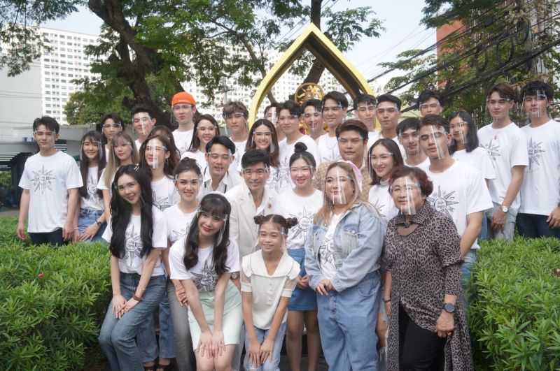 'ไวท์ เมจิค ครีเอชั่น'บวงสรวงเปิดกล้องละครซีรีส์ 3 รส