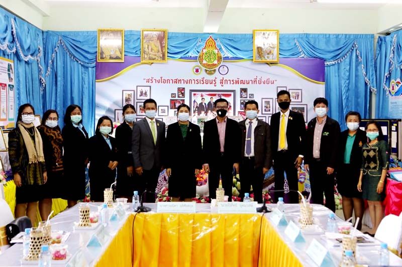 โรงเรียนชุมชนบ้านพบพระ พร้อมเปิดห้องเรียนพิเศษ  เพื่อสร้างความเชื่อมั่นและพัฒนาศักยภาพด้านภาษา อ.