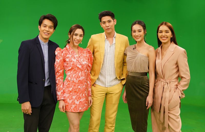 “พอร์ช-นาว”นำทีม “วงเวียนหัวใจ” คุยสดไลฟ์สนุก 17 ก.พ.นี้!