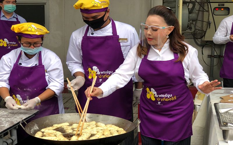 เปิดตัว ‘ฟอร์จูน ปาท่องโก๋’ พร้อมต่อยอดธุรกิจ ‘FOOD DELIVERY’  และ ‘Street Food’  หลังกระแสตอบรับล้นหลาม