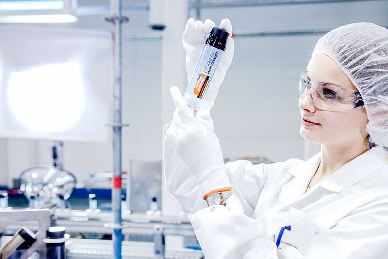 ลอรีอัลย้ำมาตรฐานบริหารจัดการคุณภาพกว่า 100 ขั้นตอน  ทดสอบคุณภาพ ประสิทธิภาพ ความปลอดภัยตลอดอายุผลิตภัณฑ์