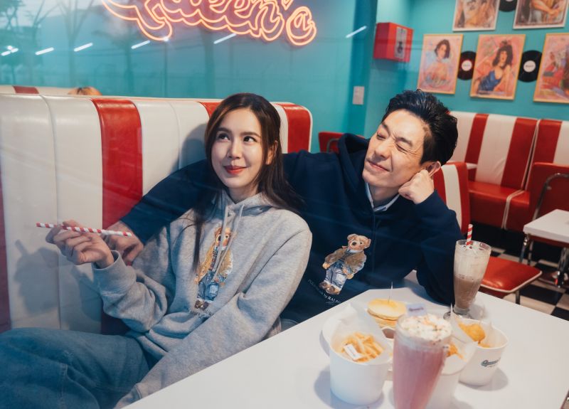 รักนี้คือเธอ! 'เจี๊ยบ'โพสต์ภาพเสื้อคู่ 'บอย'พร้อมแคปชั่นเรียกรอยยิ้ม