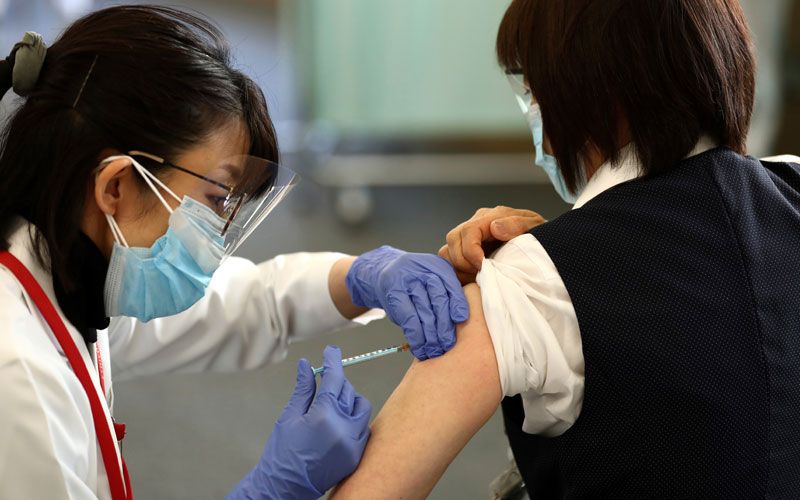 'ญี่ปุ่น'งัดอาวุธแข็งแกร่งสู้โรคระบาด เริ่มฉีด‘วัคซีนโควิด-19’เป็นวันแรก