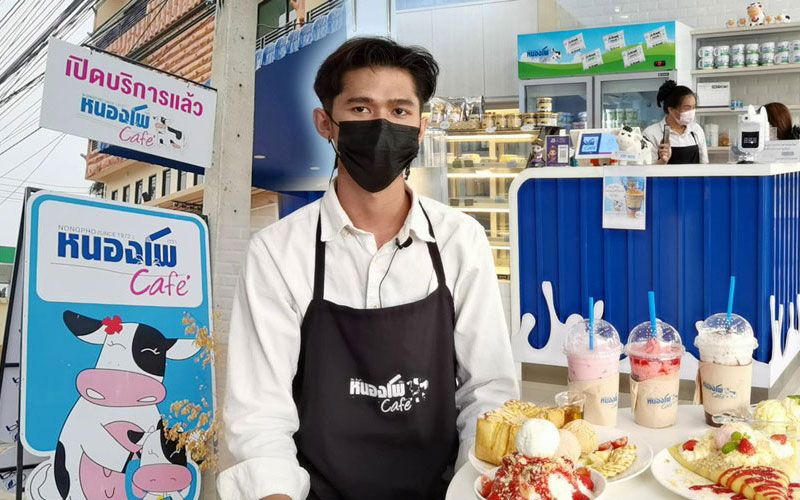 เที่ยวราชบุรี! อย่าลืมแวะร้านหนองโพคาเฟ่ ชิมเมนูเด็ดเครื่องดื่มจากนม