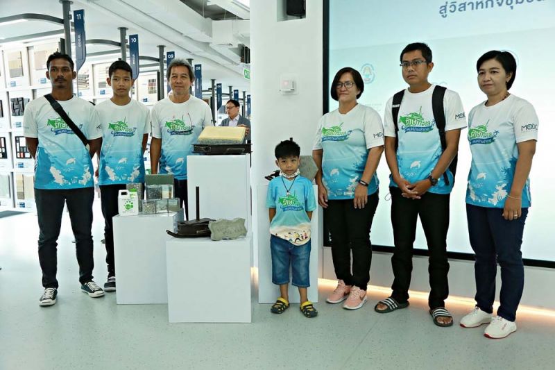 ประสานพลังชุมชน แก้ปัญหาขยะพลาสติกล้นทะเล เตรียมเปิดวิสาหกิจชุมชนแปรรูปขยะ จ.ชลบุรี