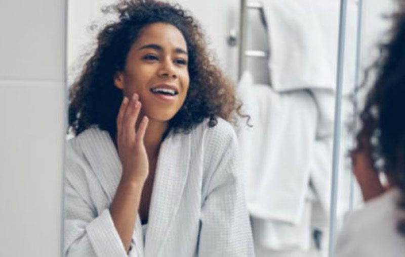 เปิดขั้นตอนปรนนิบัติผิวสวยใส ไกลสิว แม้ต้องสวมหน้ากากอนามัย