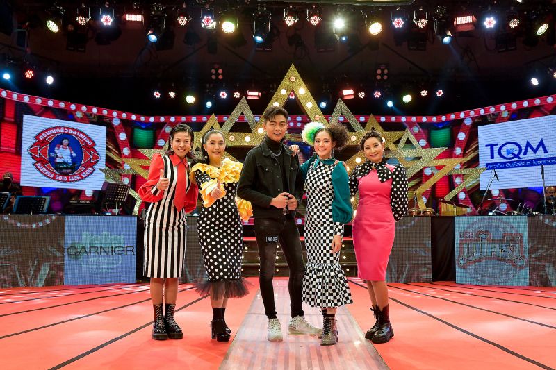 เปิดเวทีชิงชัย'ชุมทางเสียงฮา'กลุ่ม3 'แซ็ค ชุมแพ'ขยันหยอดตอดนางเอก