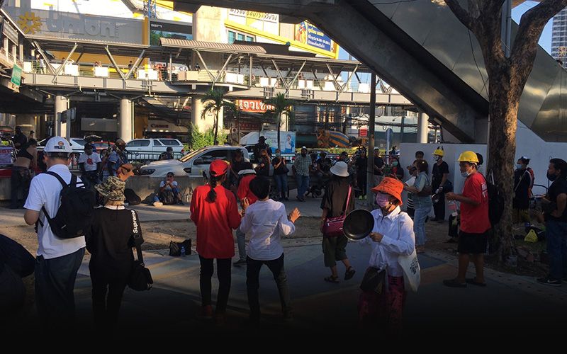 ม็อบ3นิ้วเร่งเกม! แจ้งมวลชนหากไม่พร้อมปะทะควรออกจากพื้นที่ทันที