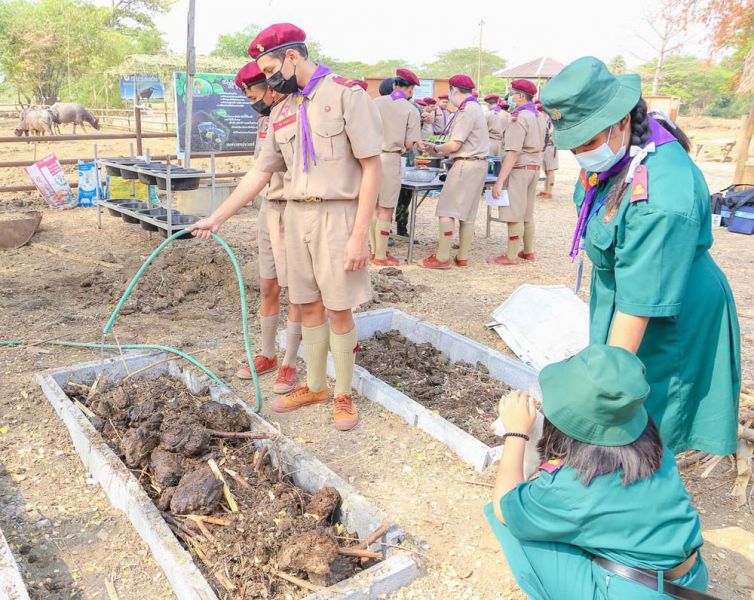 'ปืนใหญ่ Farm'แหล่งเรียนรู้ยุคโควิด - 19  สัมผัสวิถีเกษตรอินทรีย์  ตามหลักปรัชญาเศรษฐกิจพอเพียง