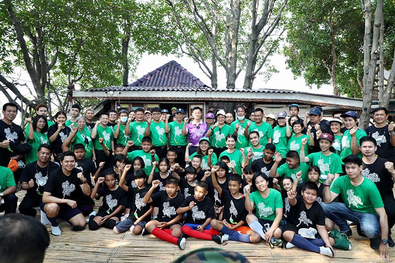 ‘คุณหญิงกัลยา’ หนุนโครงการ ‘เสมา จิตอาสารักษ์ป่าชายเลน’  นำผู้บริหาร เจ้าหน้าที่ศธ. นักเรียน ปลูกป่า จ.สมุทรสงคราม