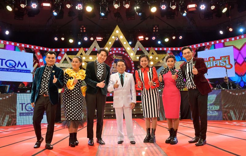 สวยฮามาเต็ม'ทับทิม อัญรินทร์'ลุยทุกมุก'สัญญา พรนารายณ์'เสิร์ฟสุข'FCที่รัก'