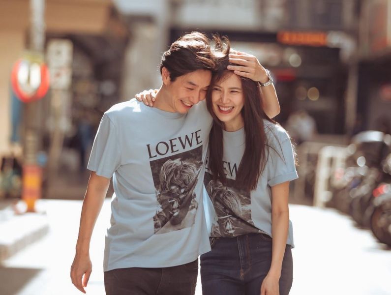 'บอย พีซเมคเกอร์'โพสต์ข้อความหวานถึงเพลงนี้ที่แต่งขึ้นมาเพื่อภรรยาคนสวย 'เจี๊ยบ พิจิตตรา'