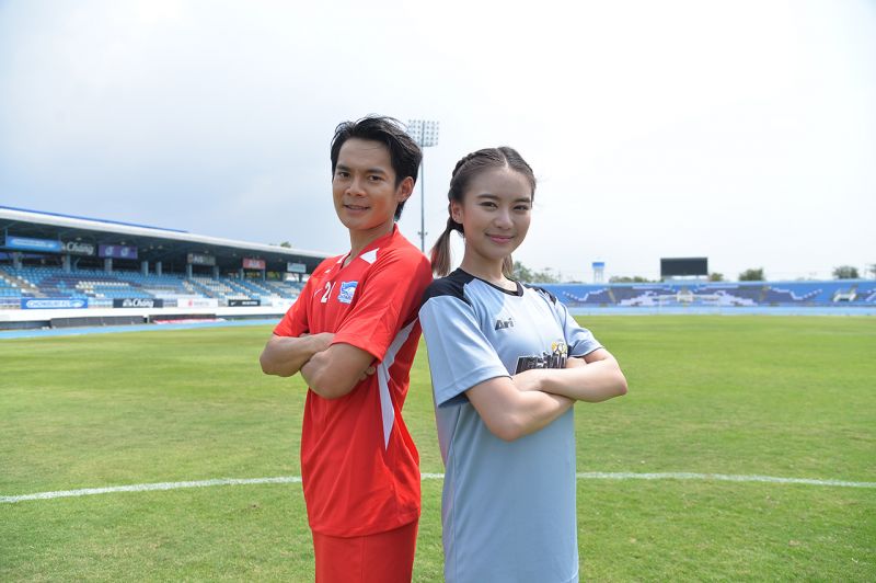 'แพรวา ณิชาภัทร'ผนึก'ดิว ภานุพงศ์'ดาวเตะฉลามชล  หาทุนการศึกษาให้น้อง!! ใน'เตะสู้ฝัน'