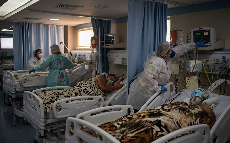 'บราซิล'ป่วยพุ่งวันเดียว100,158ราย  โรงพยาบาลเจอศึกหนัก