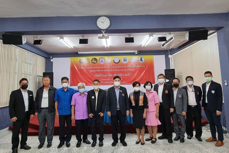 ผู้ตรวจการแผ่นดินเดินหน้าโครงการเพิ่มทักษะด้านอาชีพแก่นักเรียนยากจน