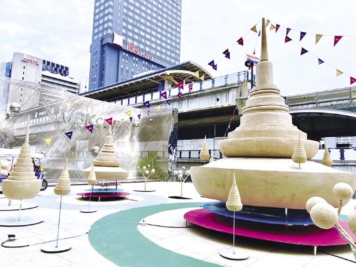 ส่องจุดเช็คอิน&แชร์ MBK CENTER  สงกรานต์วิถีไทย ห่างไกลโควิด