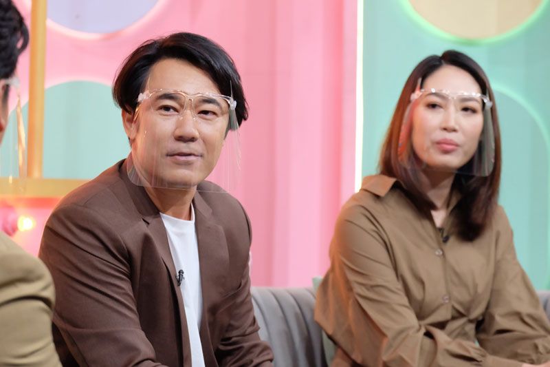 'โจ๊กเกอร์ ณศิวัชร์'ควงภรรยาเปิดเส้นทางความรัก 10 ปี เคยเจ้าชู้หวิดวิวาห์ล่ม ลั่นไม่ให้ลูกแฝดเข้าวงการ