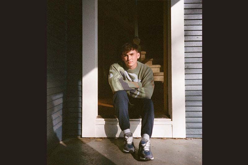 Zachary Knowlesส่งเพลงเพราะสดใส‘dancing in the kitchen’